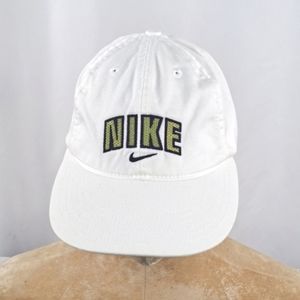 Vintage Nike Swoosh Embroidered White Snap Back Hat